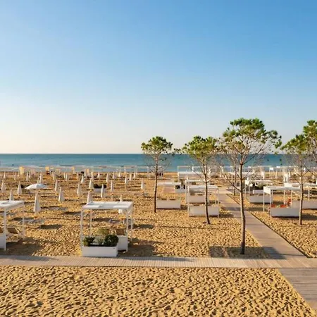 Apartament Elegant And Luminous With Terrace Bibione