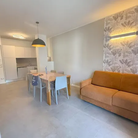 דירה Elegant And Luminous With Terrace