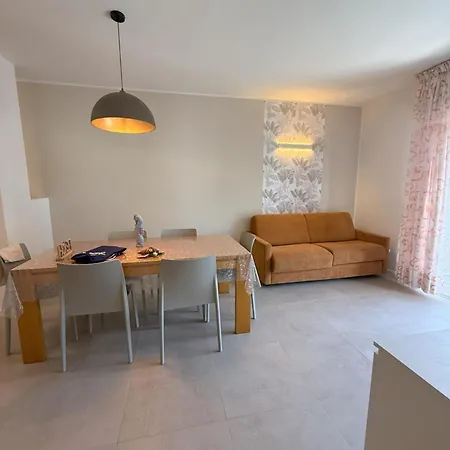 Elegant And Luminous With Terrace Bibione