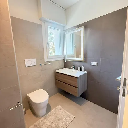 Elegant And Luminous With Terrace Bibione
