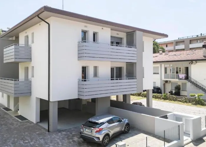 Elegant And Luminous With Terrace *