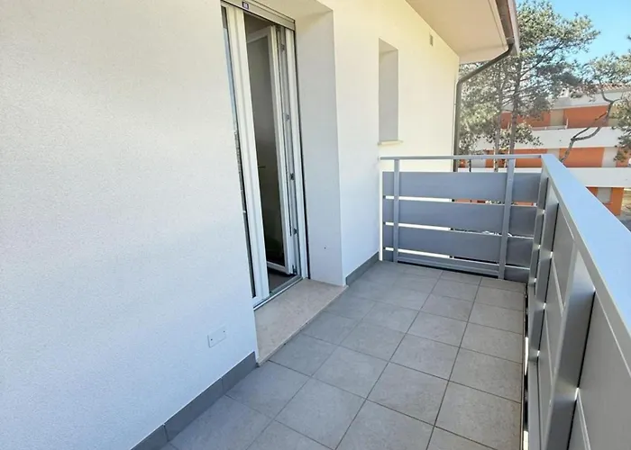 Elegant And Luminous With Terrace *